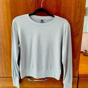 Long-Sleeve Vuori Top